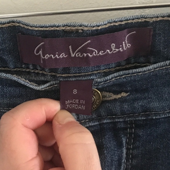 Vintage Gloria Vanderbilt Women’s Denim jeans Dark wash Straight leg Sz 8P - Picture 2 of 9